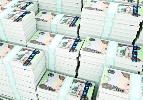 India Reduce la Dependencia del Dólar en Compras de Petróleo Ruso