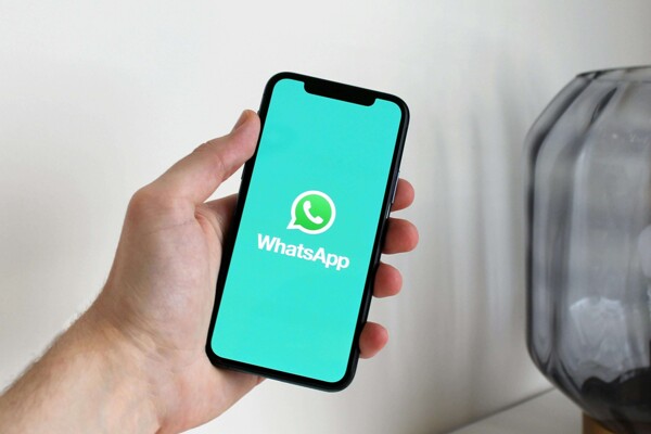 Meta грозит удалить WhatsApp с индийского рынка из-за спора о шифровании