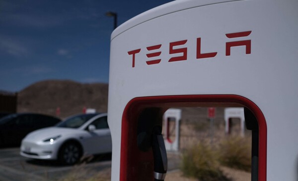 Tesla подает в суд на Tesla Power в Индии из-за нарушения товарного знака