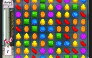 Учитель пойман за игрой в Candy Crush во время учебных часов