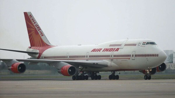 Рейс Air India вернулся в Мумбаи из-за угрозы безопасности